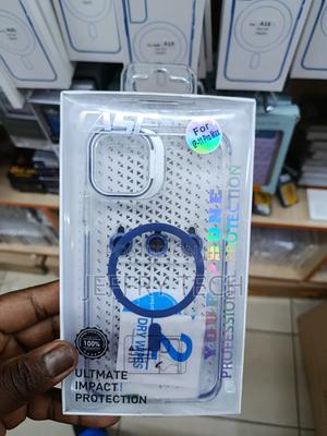 Kerder iPhone 11 Pro Max Clear Case With Magsafe With Lense Protector - thumbnail 2