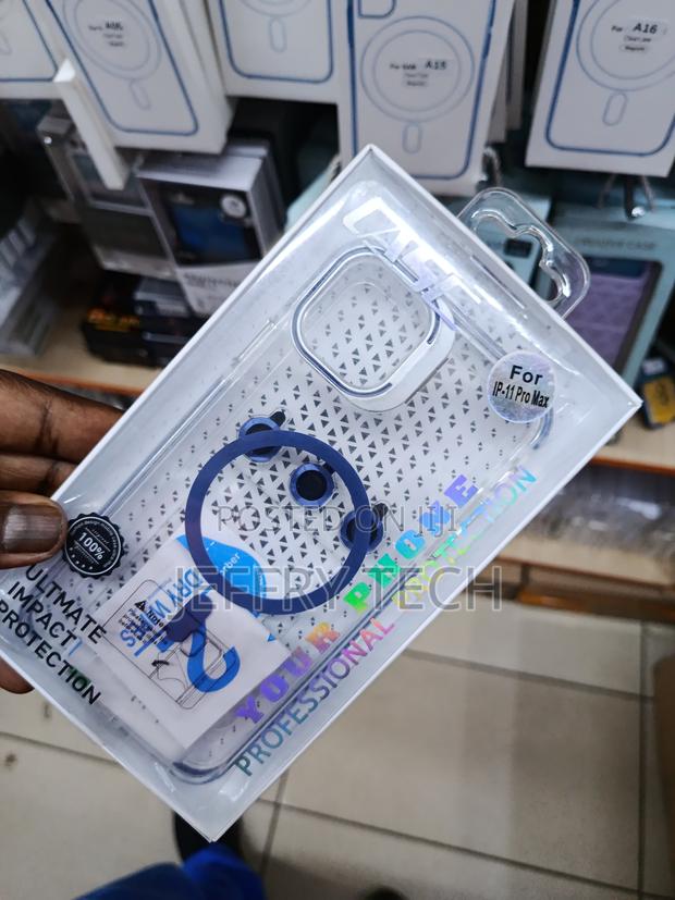 Kerder iPhone 11 Pro Max Clear Case With Magsafe With Lense Protector - thumbnail 3