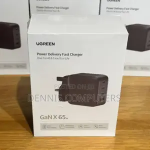 Ugreen 65w 3-Port Gan Fast Charger With Interchangeable Uk/Us