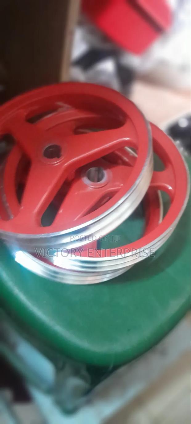 Sprayer Pulley - main view