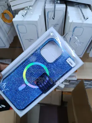 Losin iPhone 15 Pro Max Magsafe Compatible Glitter Diamond Case
