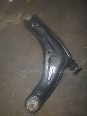 Front Arm Toyota Belta
