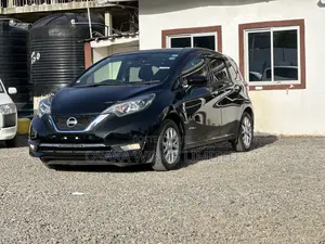 Nissan Note 1.2 Hybrid 2018 Black