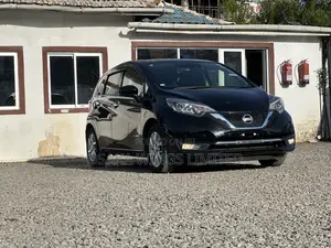 Nissan Note 1.2 Hybrid 2018 Black