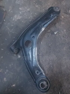Front Arms Toyota Ractis