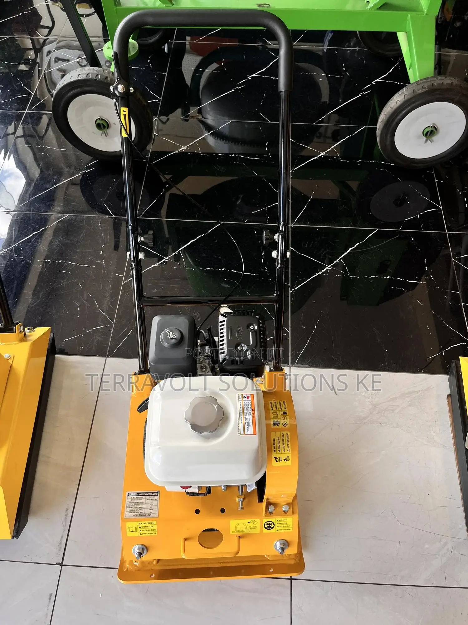 90kg Aico Japan Vibrating Plate Compactor – 5.5hp Honda Engine