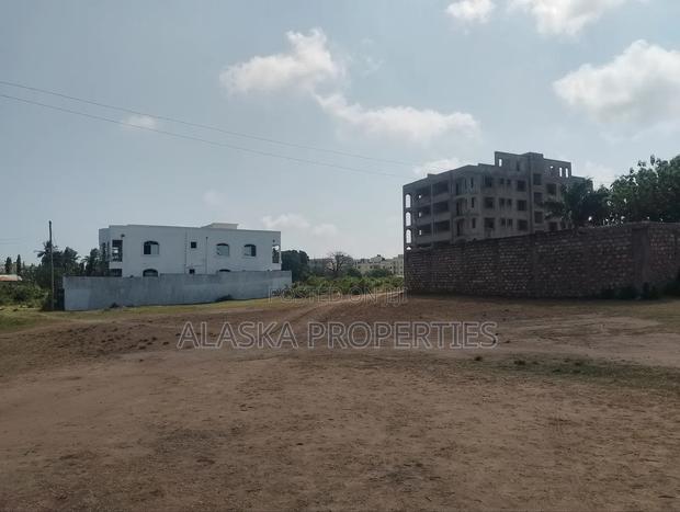 40by80 Prime Residential Plot for Sale in Utange Soliani - thumbnail 6