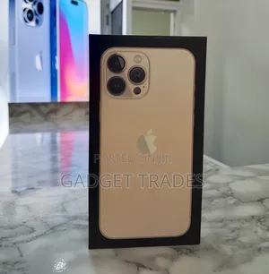 New Apple iPhone 11 Pro Max 256 GB Gold
