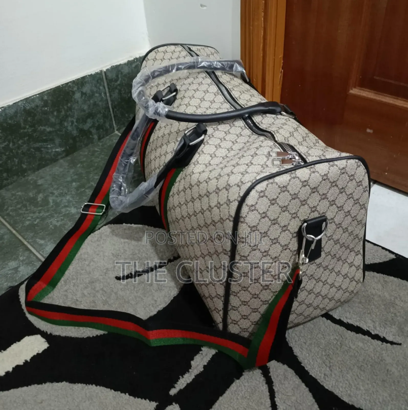 *High Quality Vintage Duffle/Travel Bag*