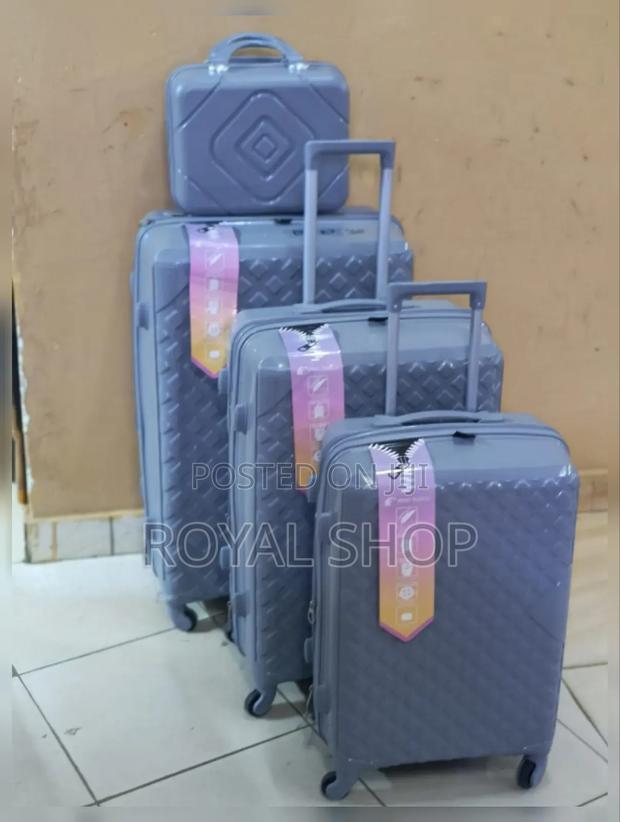 Unbreakable Suitcase - main view