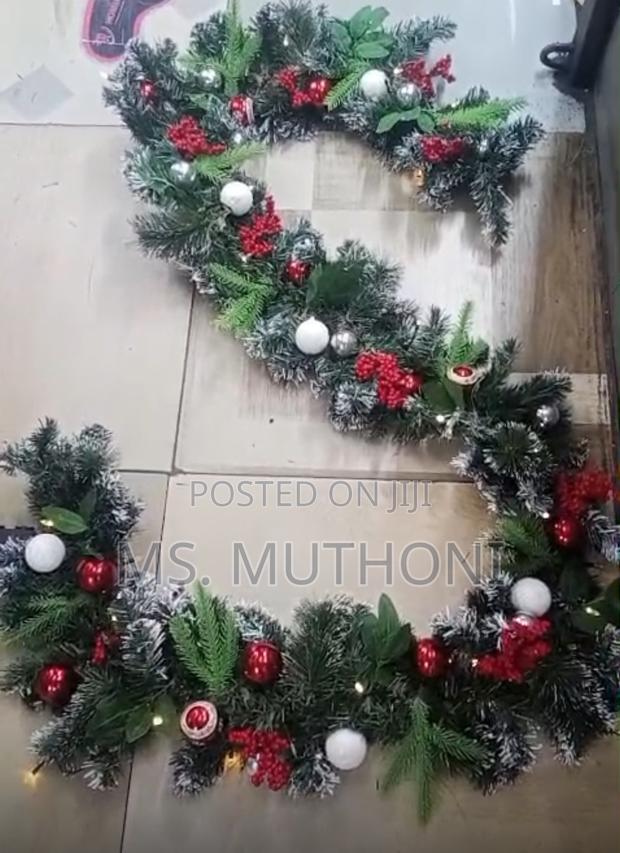 2.7m Festive Decorative Garland With Decorations and Led Light - thumbnail 2
