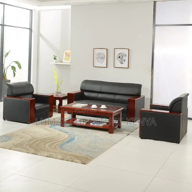 Spacious 5-Seater Office Sofa