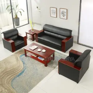 Spacious 5-Seater Office Sofa