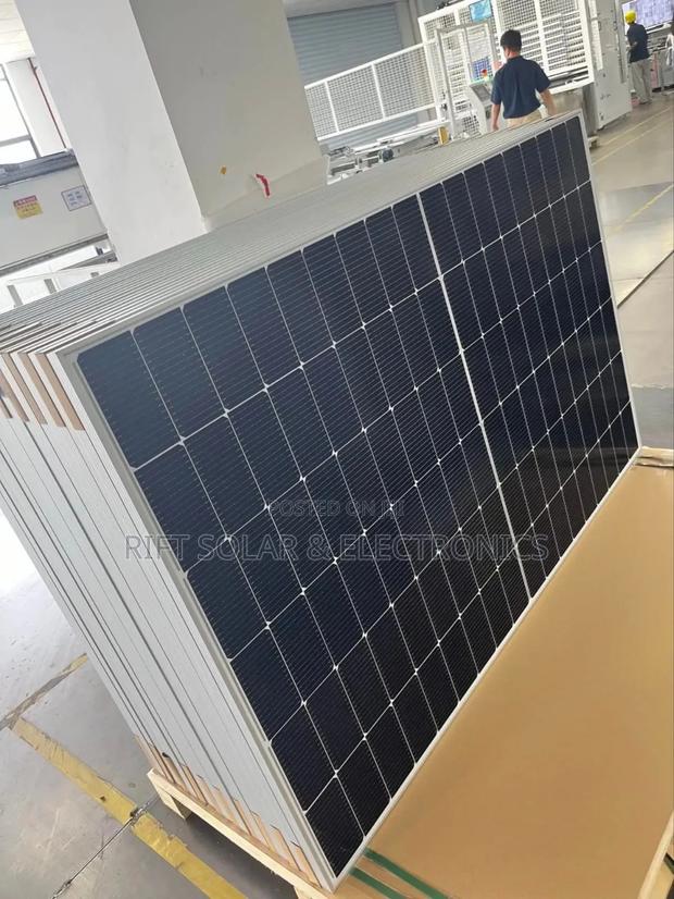 615 Watts - 48v Monocrystalline Solar All Weather 25 Years Warranty - thumbnail 2