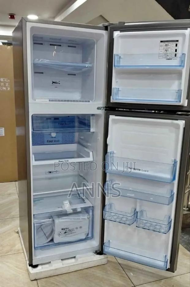 Samsung 253 L Refrigerator - main view