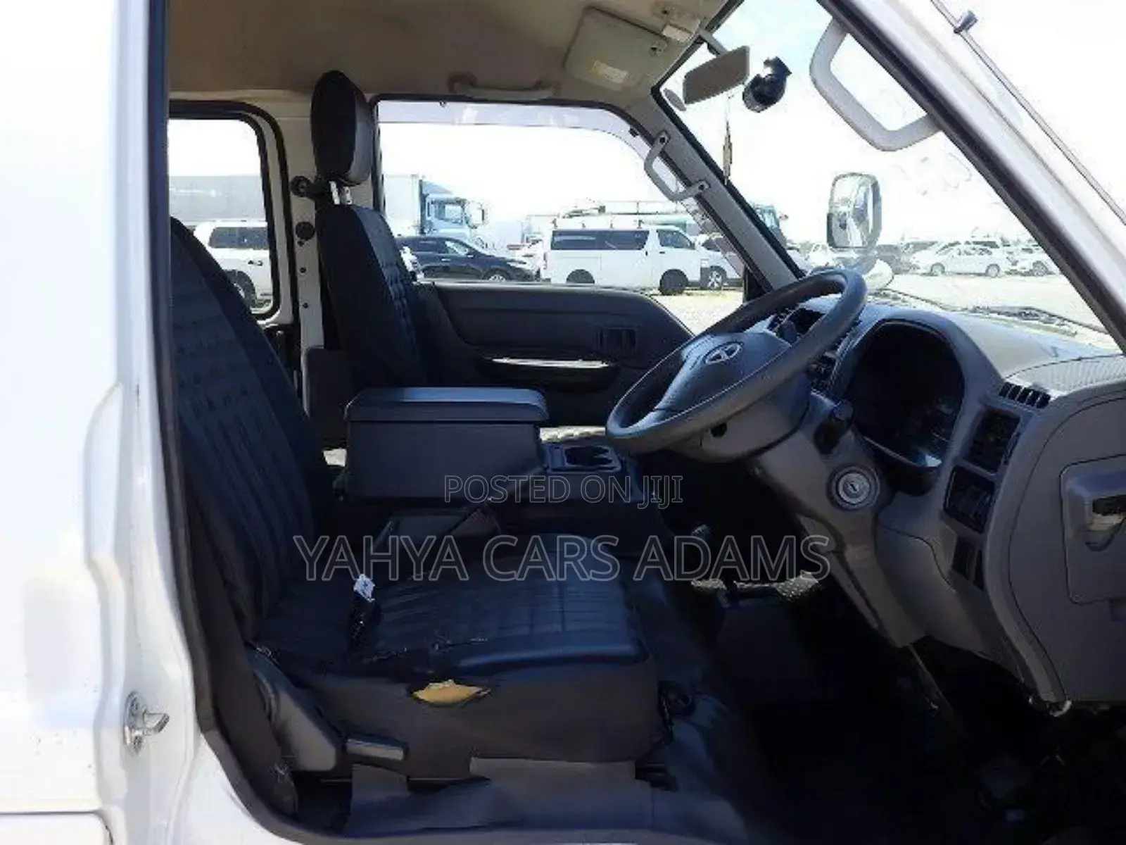 Mazda Bongo 2019 White