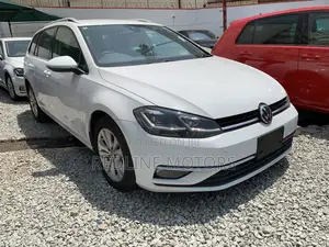 Volkswagen Golf Variant 2018 White