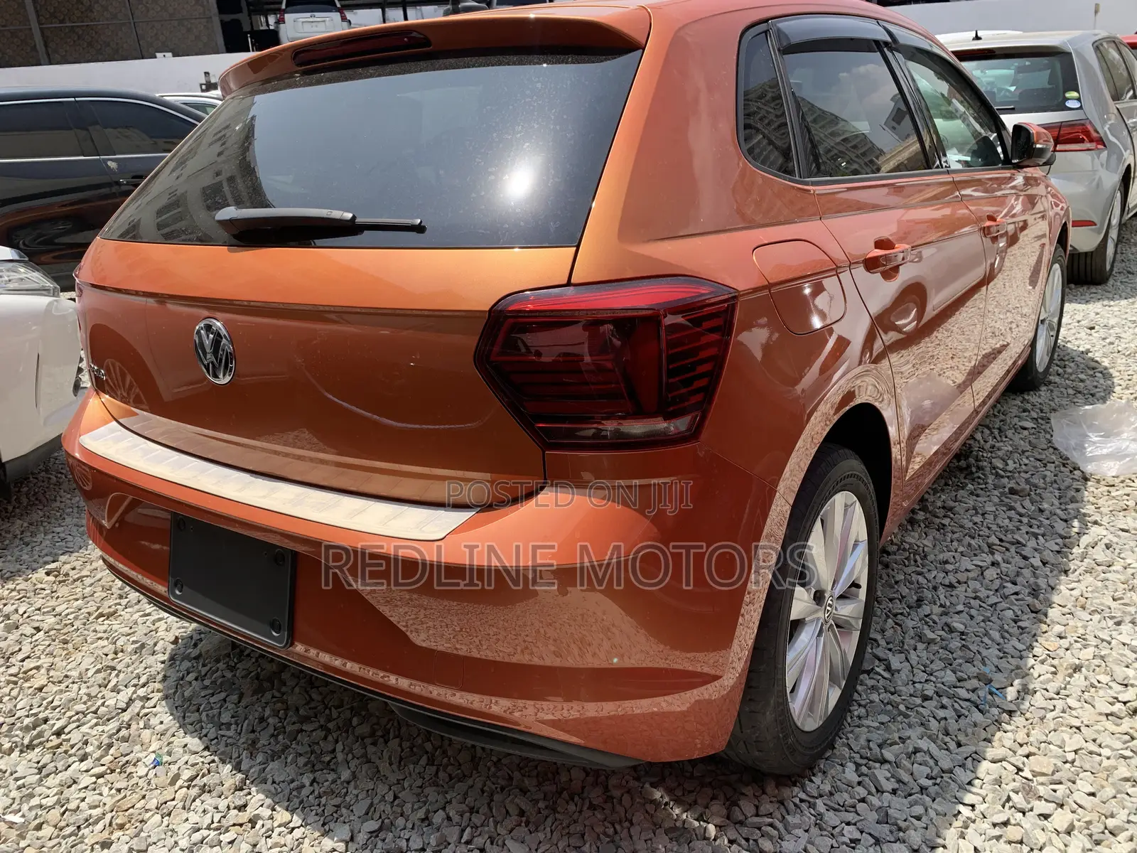 Volkswagen Polo 2018 Orange