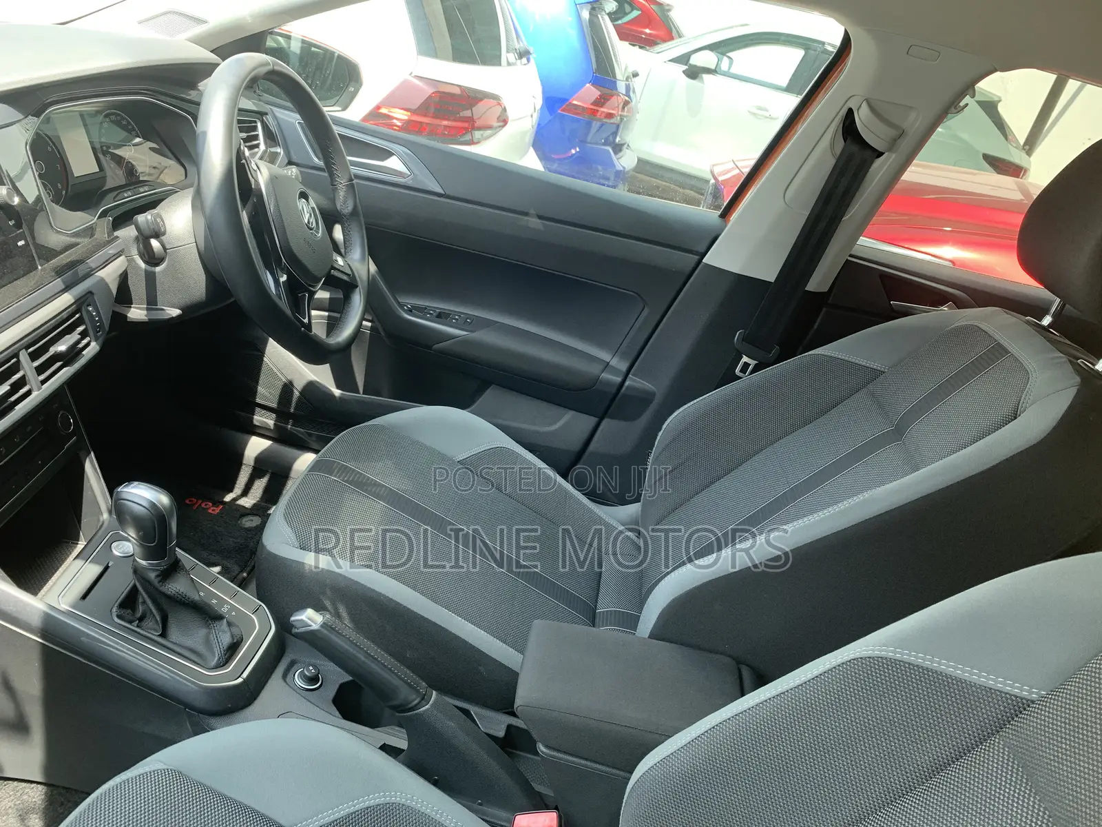 Volkswagen Polo 2018 Orange