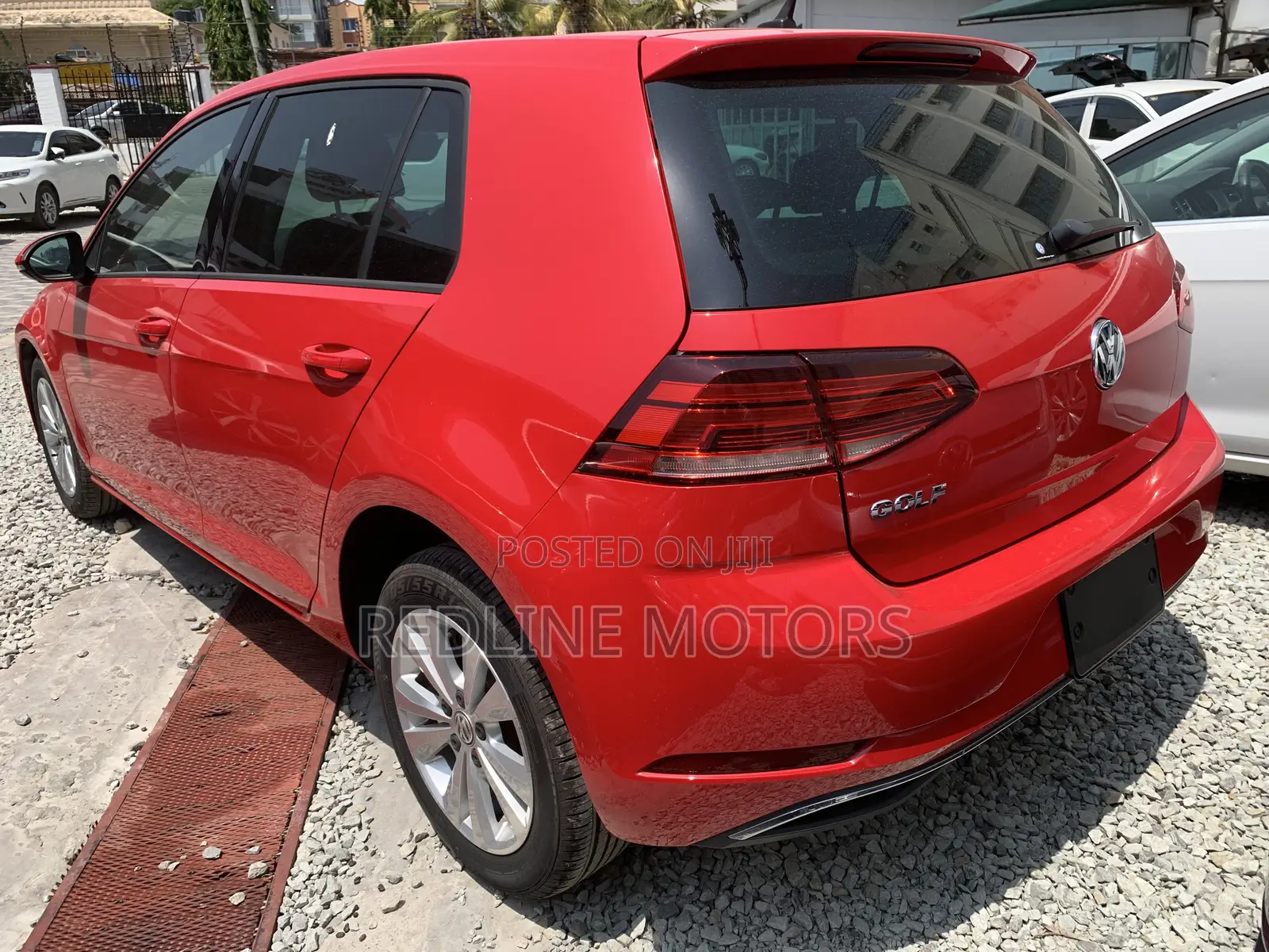 Volkswagen Golf TSI S FWD 2018 Red