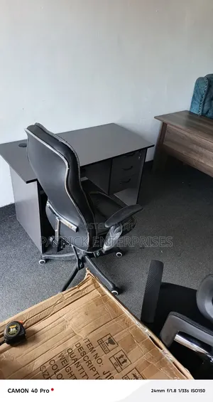 1.2 Mtrs Office Desk Gray Desk+ C35 Executive Office Chair