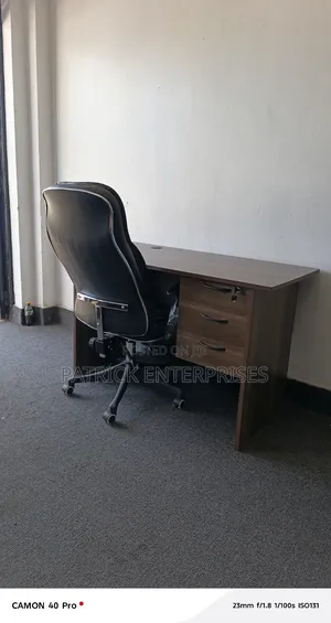1.2 Mtrs American Office Desk+ C35 Executive Office Chair