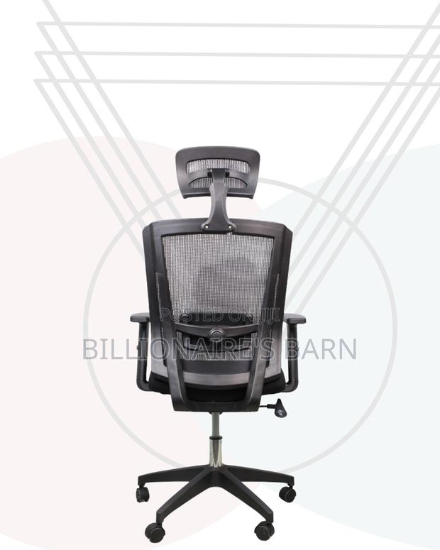 Comfort Mesh Task Chair | Smooth Swivel Easy Movement - thumbnail 4