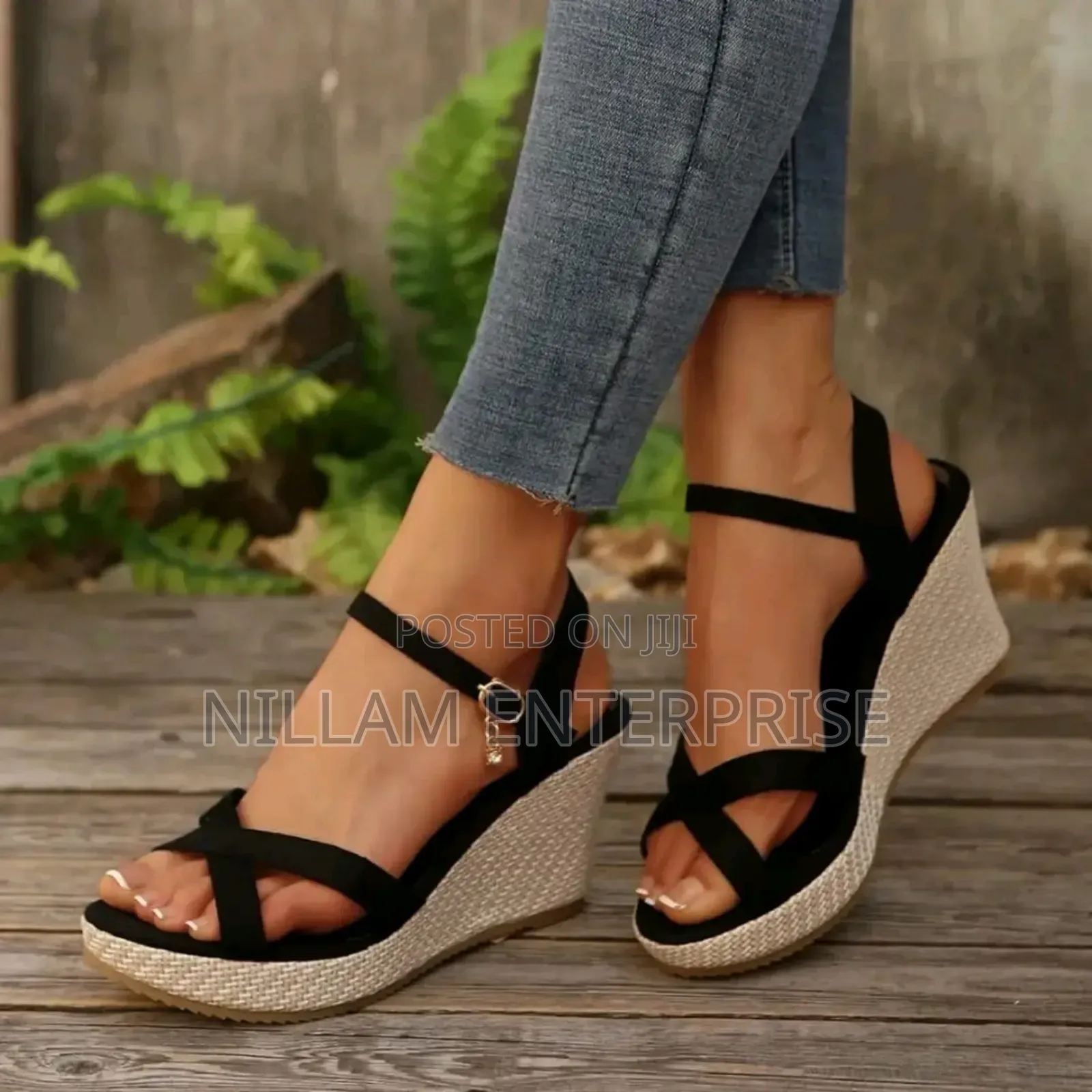 Ladies Wedge Shoes