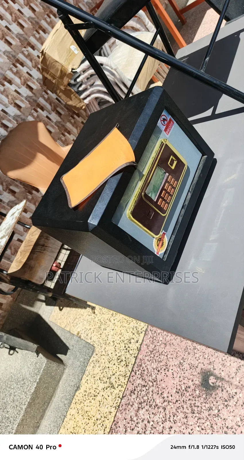 Imported Modern Safe Box 30kgs With Two Security Guard