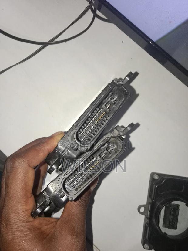 Prado J150 2017-2022 Headlight Ballasts(Computers) - thumbnail 4