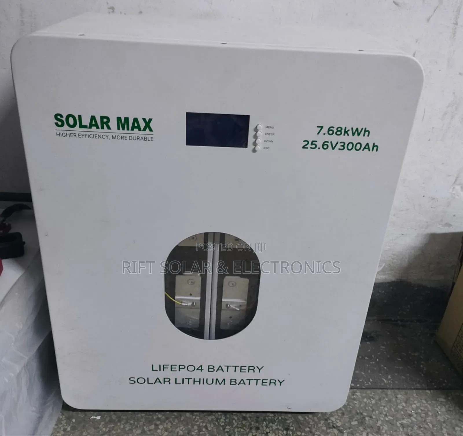7.68kwh - 25.6v (300ah) Solarmax Lithium Ion Solar Battery 6000 Cycle