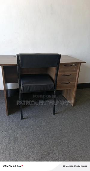 1.2mtrs American Office Desk+ Caterina Study/ Office/ School Chair