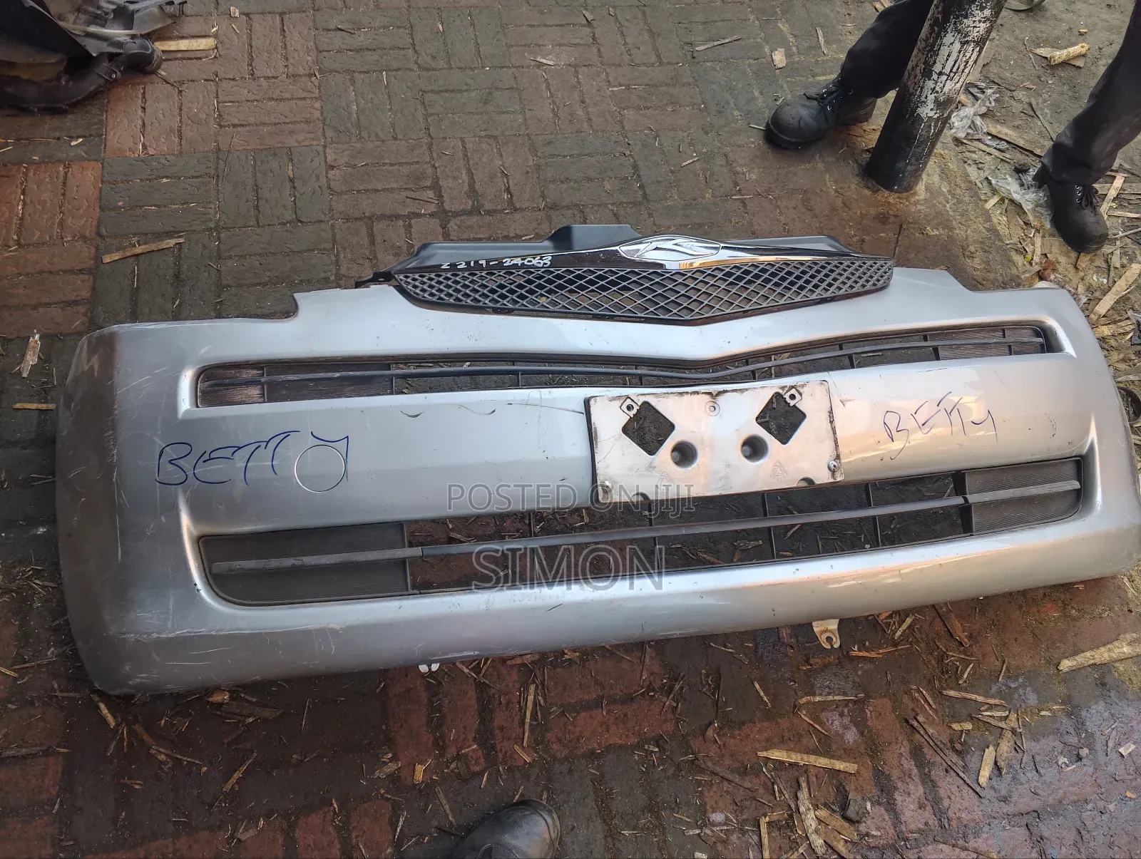 Ractis 2008 Front Bumper Complete