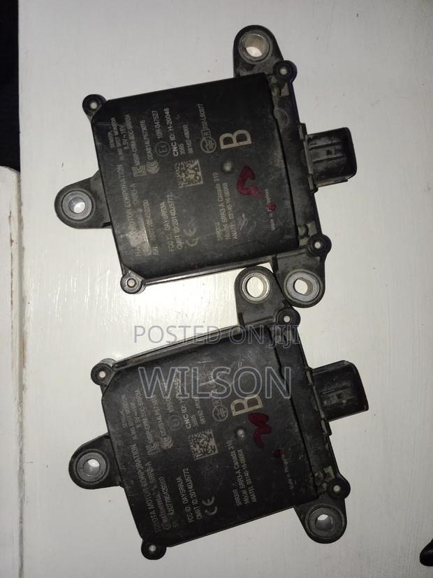 Lexus Rx 270/Rx450 Blind Spot Monitors (Bcm)