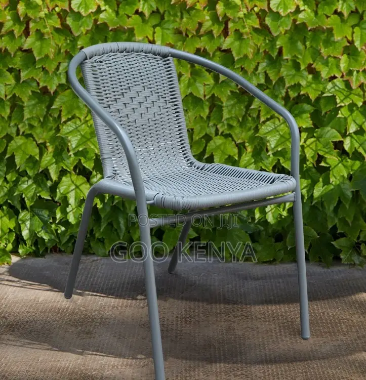 Home Table; Durable Garden Wicker Glass Top Table and Chair Set