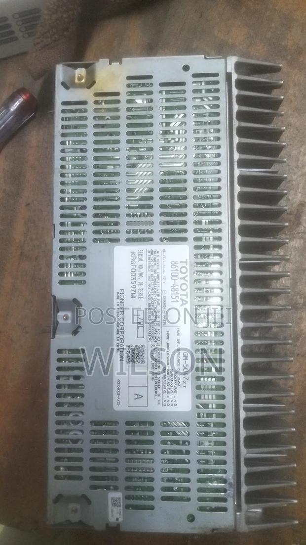 Lexus Rx 270/Rx 450 Radio Amplifier - main view