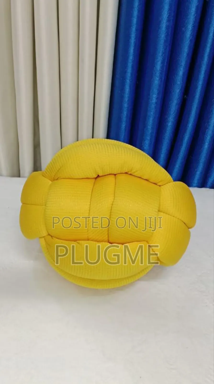 High Quality Decorative Knot Throw Away Pillows