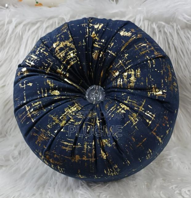 High Quality Decorative Button Throw Pillows - thumbnail 4