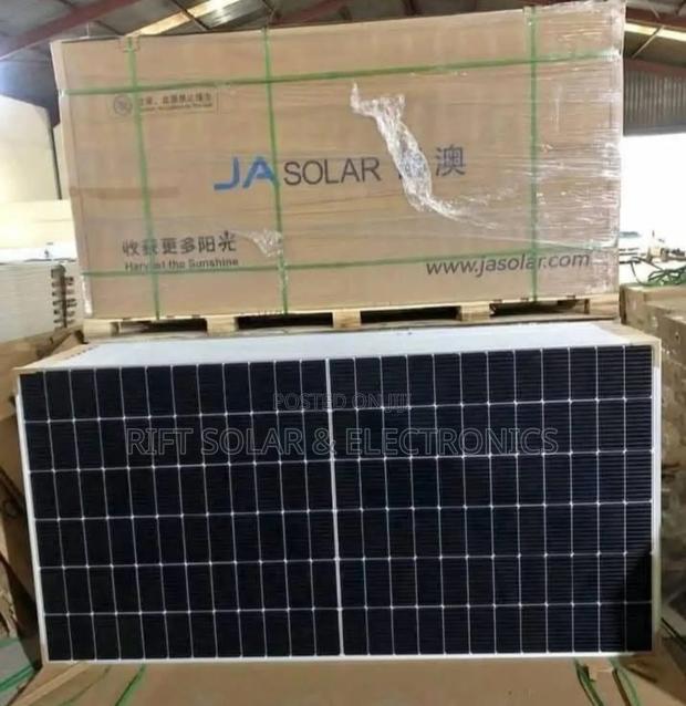 590 Watts - 49v Longi Monocrystalline Solar Panels - main view