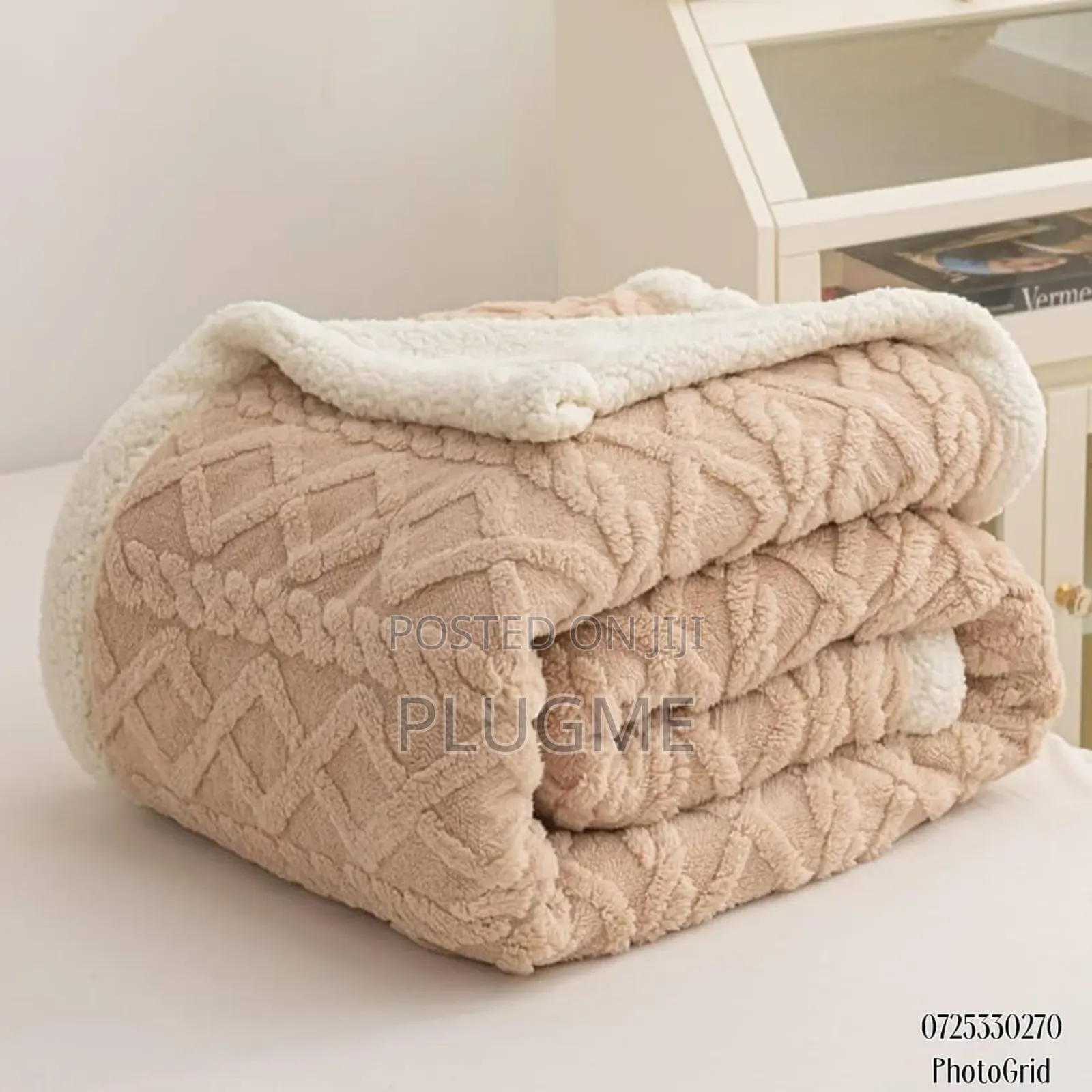 6 × 6 Thick Premium Sherpa Throw Blankets