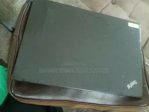 Laptop Lenovo ThinkPad T470s 8GB Intel Core I5 HDD 256GB