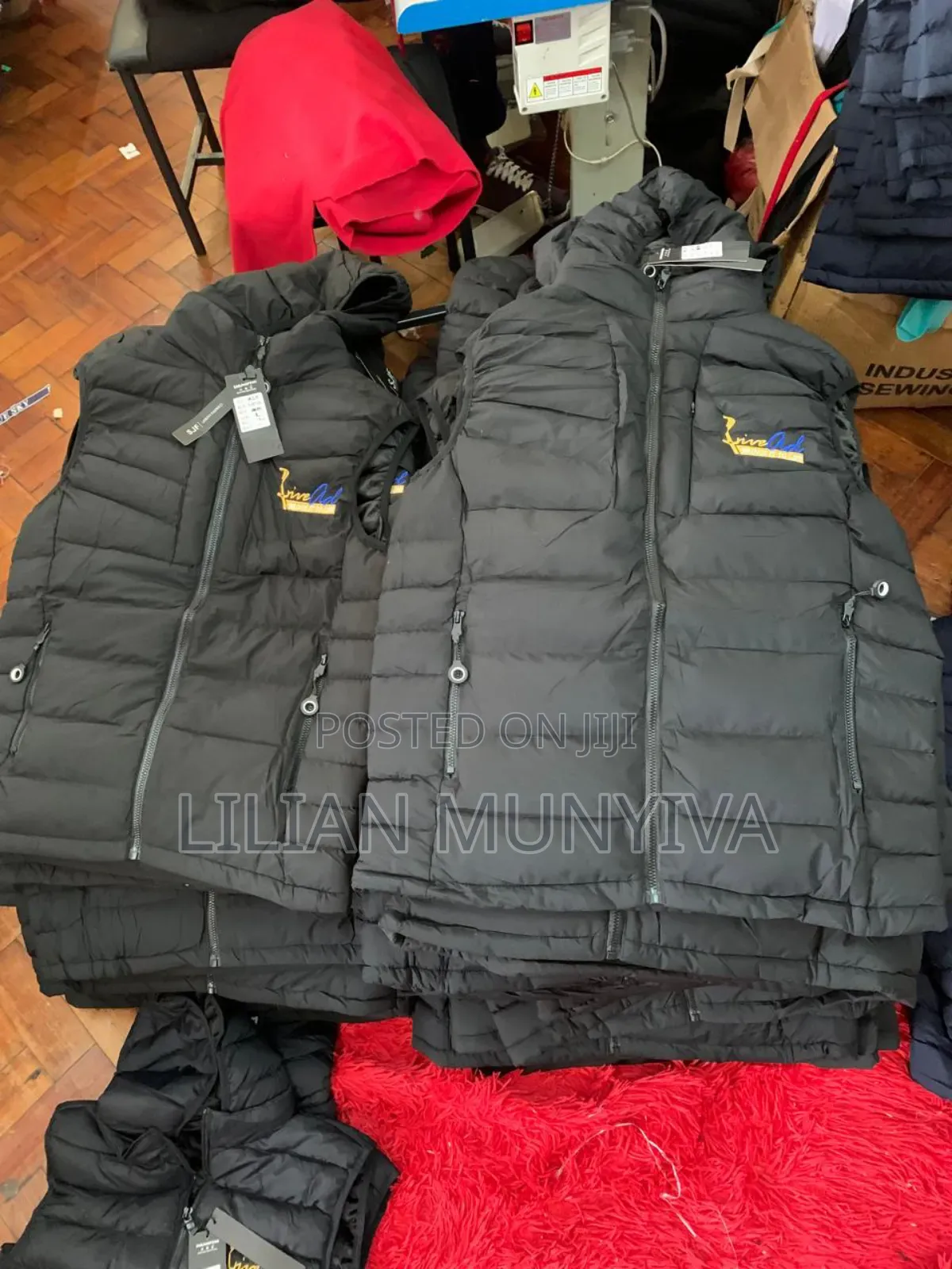 Branded Puffed Jackets