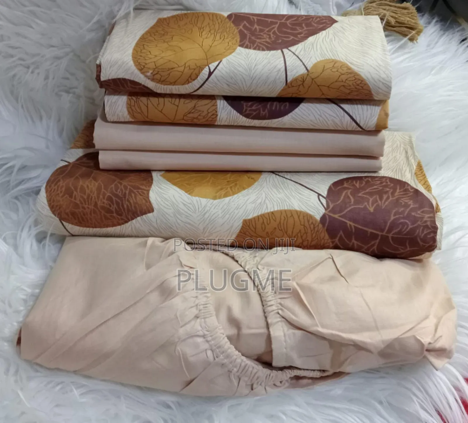 7×8 Mix Match Fitted 
Pair of Pure Cotton Bedsheets With 4pillowcases