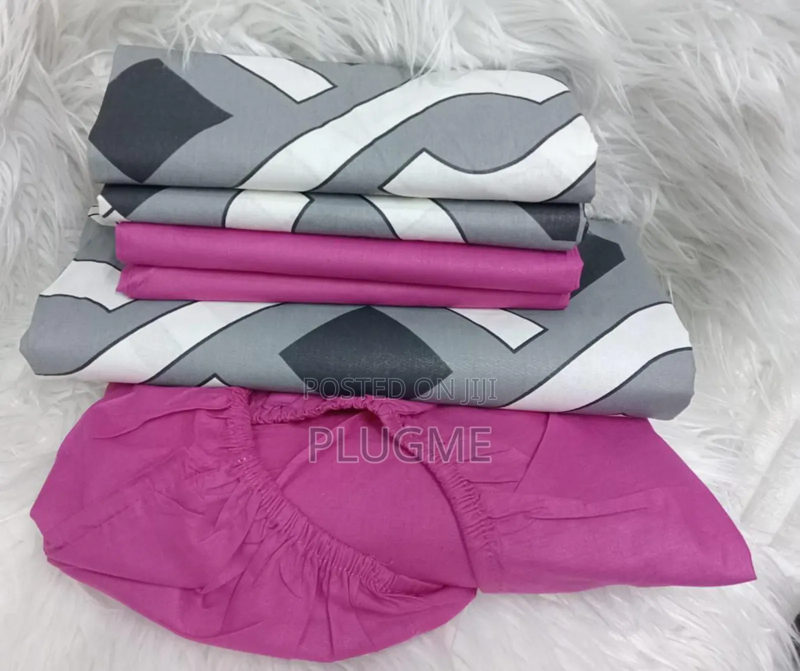 7×8 Mix Match Fitted 
Pair of Pure Cotton Bedsheets With 4pillowcases