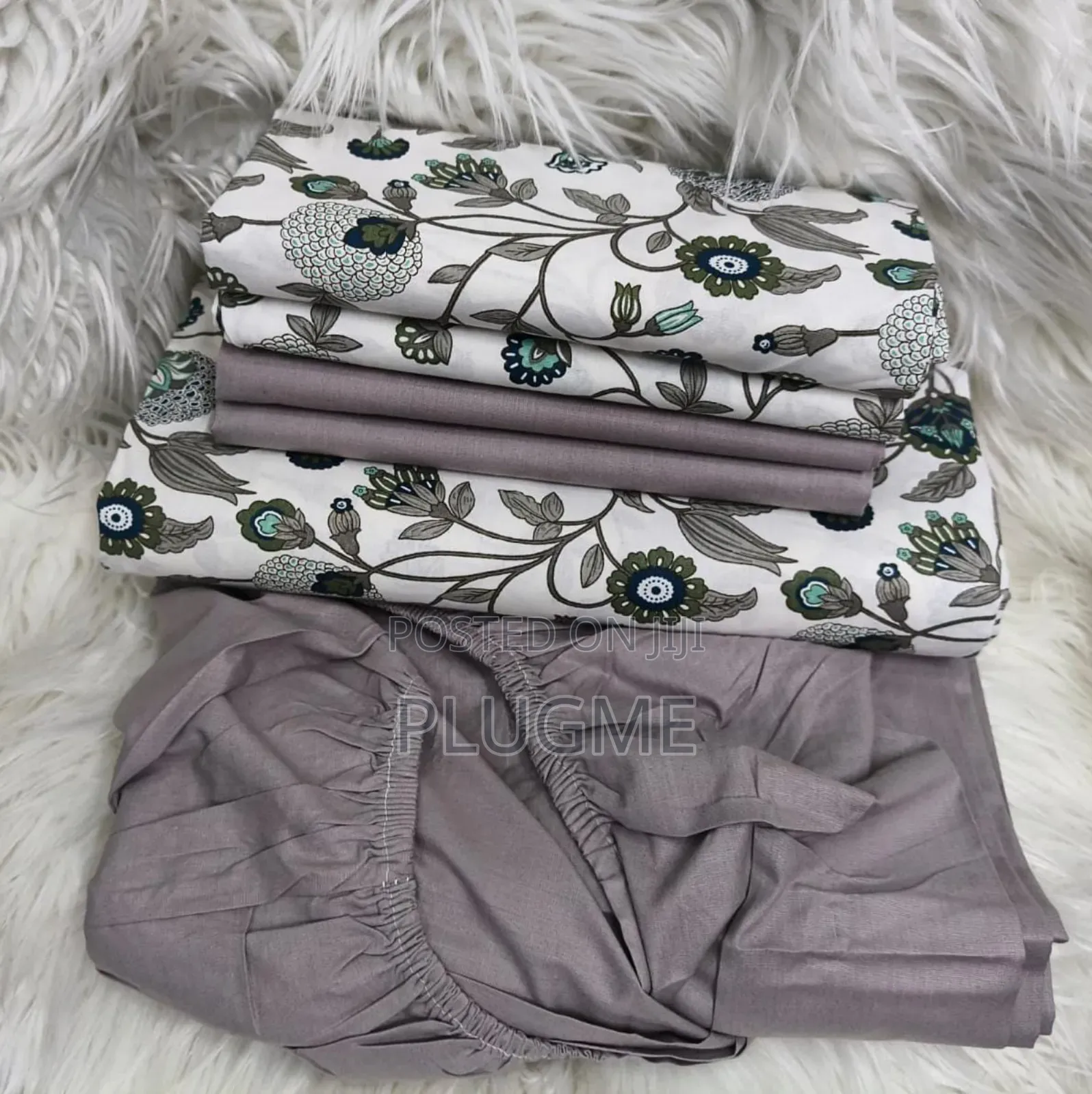 7×8 Mix Match Fitted 
Pair of Pure Cotton Bedsheets With 4pillowcases