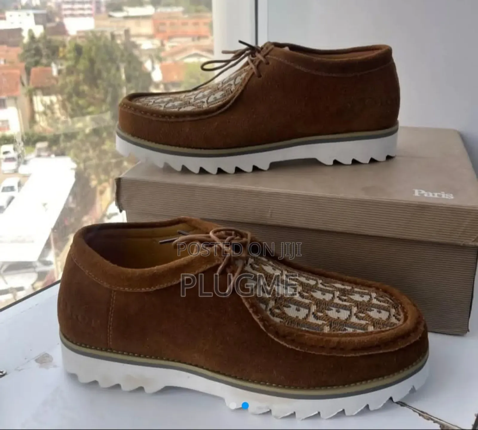 Clarks Wallabee Boot