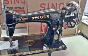 Original Singer Sewing Machine (Head Only)