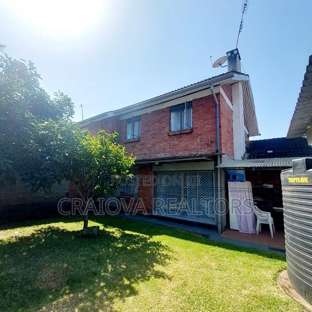 4bdrm Townhouse/Terrace in Kileleshwa for sale - main view