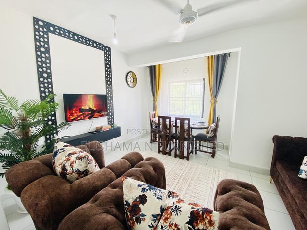 2 BDRM Mombasa CBD Ac,Pool,Gym , Parking