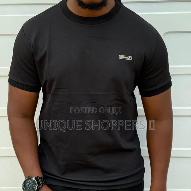 Quality Round Tshirts - main view